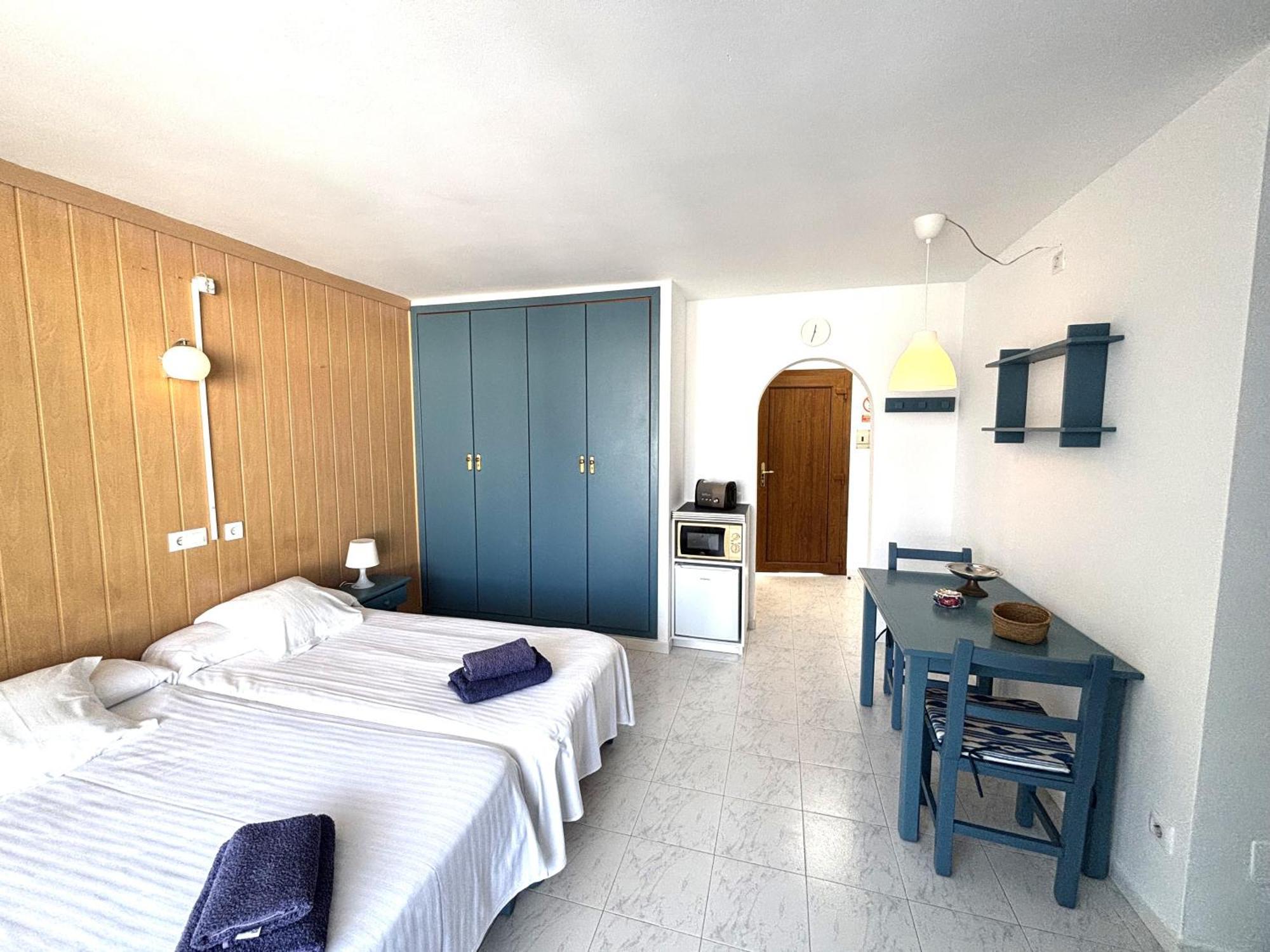 Apartamentos Can Marsalet ปอร์โตโคลอม ภายนอก รูปภาพ