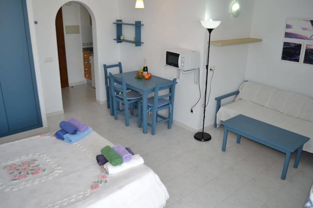 Apartamentos Can Marsalet ปอร์โตโคลอม ภายนอก รูปภาพ